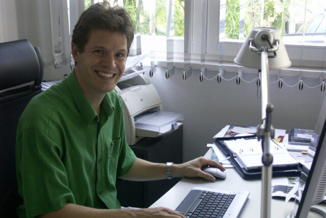 Jean-Michel am Arbeitsplatz